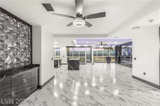 Photo #5: 2719731 Listing 