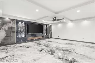 Photo #4: 2719732 Listing 