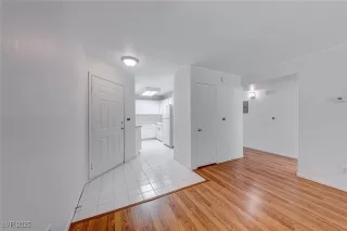 Photo #6: 2719737 Listing 