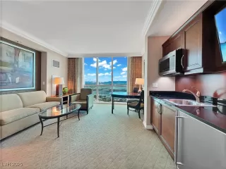 Photo #1: 2719740 Listing 