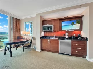 Photo #3: 2719740 Listing 