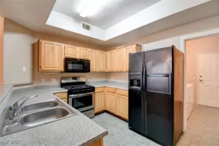 Photo #4: 2719793 Listing 