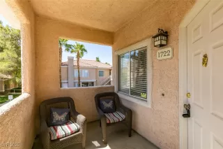 Photo #4: 2719800 Listing 