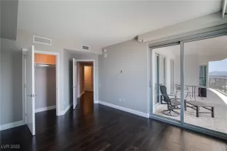 Photo #6: 2719856 Listing 