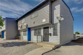 Photo #4: 2719880 Listing 