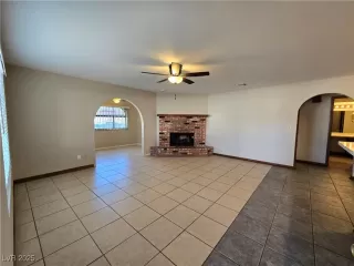 Photo #2: 2719883 Listing 