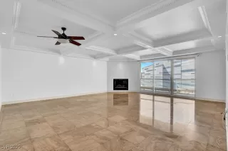 Photo #4: 2719889 Listing