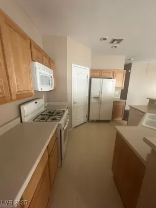 Photo #2: 2719890 Listing 