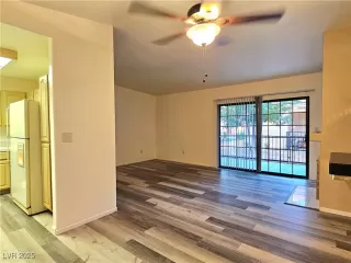 Photo #3: 2719923 Listing 