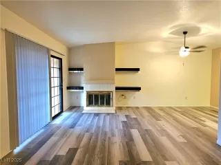 Photo #4: 2719923 Listing 