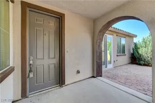 Photo #3: 2719941 Listing 