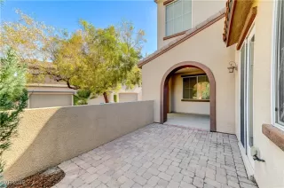 Photo #6: 2719941 Listing 