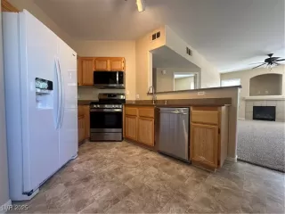 Photo #6: 2720024 Listing 