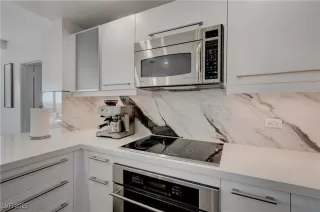 Photo #6: 2720067 Listing 