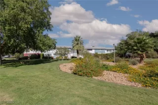 Photo #1: 2720068 Listing