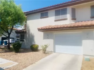 Photo #4: 2720097 Listing 