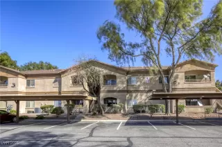 Photo #1: 2720099 Listing 