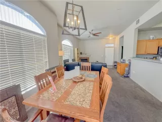 Photo #2: 2720136 Listing 