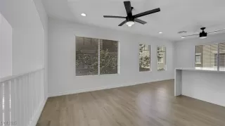 Photo #4: 2720168 Listing 