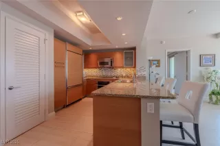 Photo #5: 2720171 Listing 