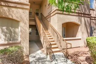 Photo #4: 2720185 Listing 