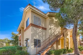 Photo #4: 2720208 Listing 