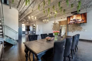 Photo #1: 2720224 Listing