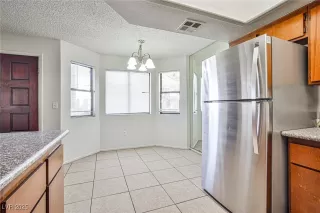 Photo #3: 2720227 Listing 