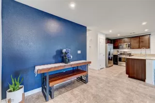 Photo #5: 2720237 Listing 