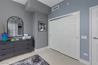 Photo #3: 2720243 Listing 