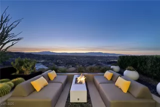 Browse active condo listings in MACDONALD FOOTHILLS