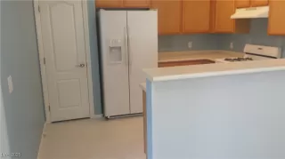 Photo #2: 2720272 Listing 