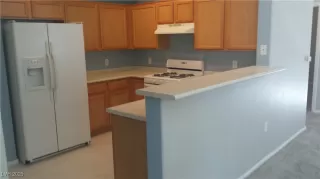 Photo #3: 2720272 Listing 