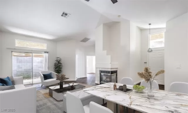 MLS: 2720280 Condo For Sale