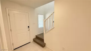 Photo #4: 2720289 Listing 