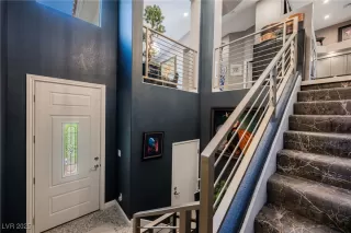 Photo #6: 2720296 Listing 