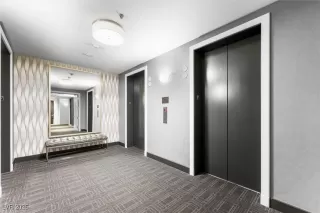 Photo #4: 2720304 Listing