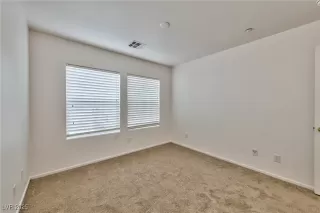 Photo #6: 2720317 Listing 