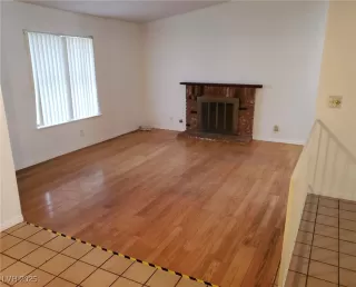 Photo #3: 2720341 Listing 