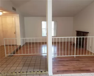 Photo #4: 2720341 Listing 