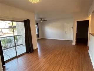 Photo #6: 2720354 Listing 