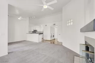 Photo #5: 2720372 Listing 