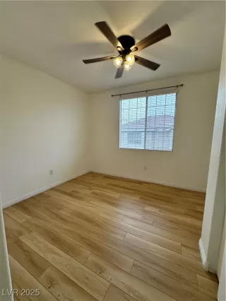 Photo #5: 2720386 Listing 