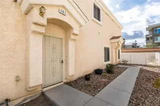 Photo #2: 2720390 Listing 