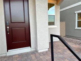 Photo #1: 2720408 Listing 