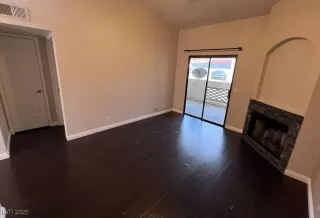 Photo #5: 2720417 Listing 