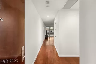 Photo #1: 2720428 Listing 