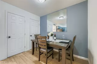 Photo #2: 2720439 Listing