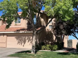 Photo #2: 2720448 Listing 