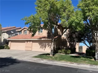 Photo #3: 2720448 Listing 